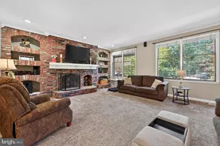 17 Sherwood Dr, Medford, NJ 08055 - Photo 4