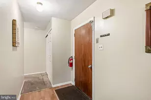 18 E Daisy Ln, Mount Laurel, NJ 08054 - Photo 4