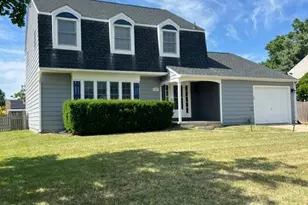 322 Tenby Chase Dr, Delran, NJ 08075 - Photo 1