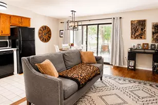 58 Summit Ct, Marlton, NJ 08053 - Photo 2