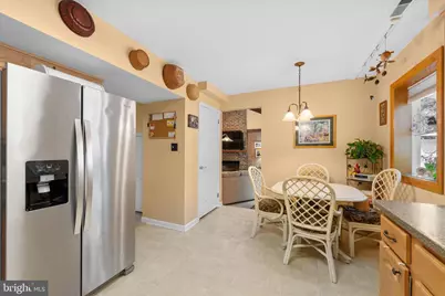 43 Meadowrue Court, Mount Laurel, NJ 08054 - Photo 8