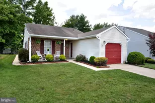 5 Fairfax Dr, Mount Laurel, NJ 08054 - Photo 2