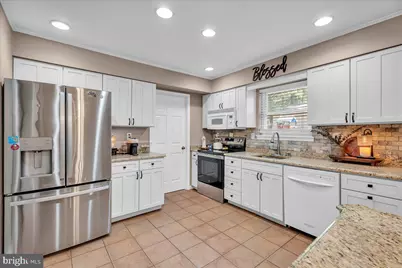 626 Avenue D, Southampton, NJ 08088 - Photo 6
