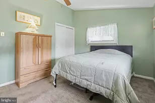 23 Avon Pl, Maple Shade, NJ 08052 - Photo 22