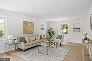 163 Tiffany Ln, Willingboro, NJ 08046 - Photo 2