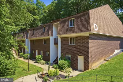 411 Stiles Avenue #D-10, Maple Shade, NJ 08052 - Photo 1