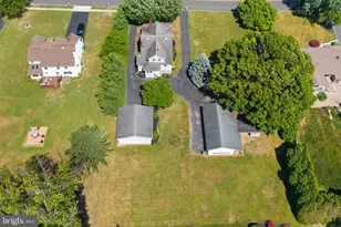 16 Holloway Ln, Bordentown, NJ 08505 - Photo 44