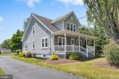 16 Holloway Lane, Bordentown, NJ 08505 - Photo 1