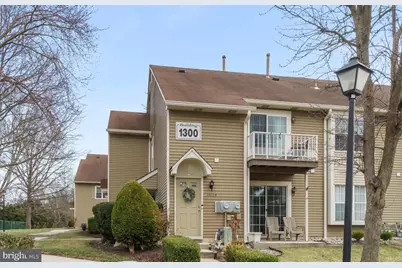 1302 Sedgefield Drive, Mount Laurel, NJ 08054 - Photo 2