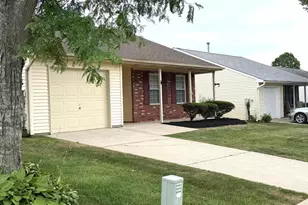 111 Carriage Hill Ct, Mansfield Township, NJ 08022 - Photo 2