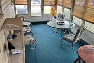 333 Wilbur Henry Dr, Florence, NJ 08518 - Photo 4