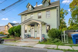 125 Schooley St, Moorestown, NJ 08057 - Photo 2