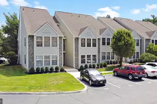 69 Bridgewater Dr, Marlton, NJ 08053 - Photo 2