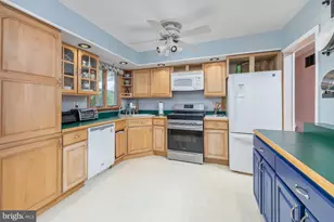 58 Haines Mill Rd, Delran, NJ 08075 - Photo 6