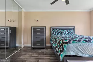 275 Green St, Edgewater Park, NJ 08010 - Photo 8