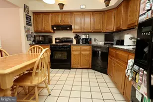 134 Lamplighter Ct, Marlton, NJ 08053 - Photo 12