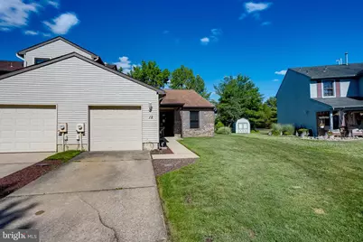 12 E Oleander Drive, Mount Laurel, NJ 08054 - Photo 2