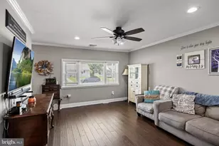 7 Rose Ave, Maple Shade, NJ 08052 - Photo 8