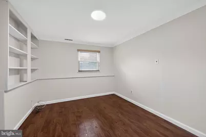 19 Lansberry Drive, Burlington, NJ 08016 - Photo 14