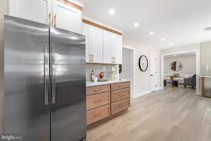 27 Shawmont Ln, Willingboro, NJ 08046 - Photo 16