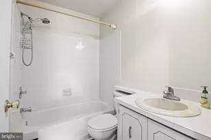 292 Everly Ct, Mount Laurel, NJ 08054 - Photo 18