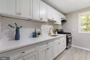 219 Kinsley Rd, Pemberton, NJ 08068 - Photo 2