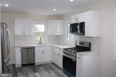 28 Ridgley Street, Mount Holly, NJ 08060 - Photo 4