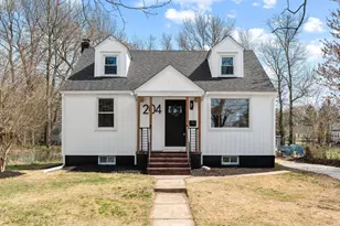 204 E Mill Rd, Maple Shade, NJ 08052 - Photo 2