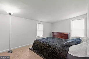 443 Wood St, Burlington, NJ 08016 - Photo 10