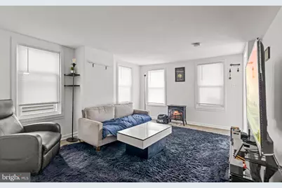 443 Wood Street, Burlington, NJ 08016 - Photo 2