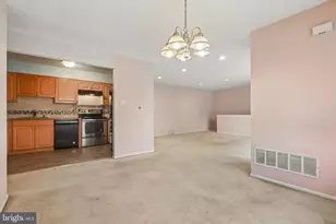 275 Green St, Edgewater Park, NJ 08010 - Photo 6