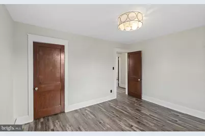 573 Chelton Avenue, Burlington, NJ 08016 - Photo 12