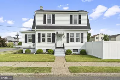 573 Chelton Avenue, Burlington, NJ 08016 - Photo 1