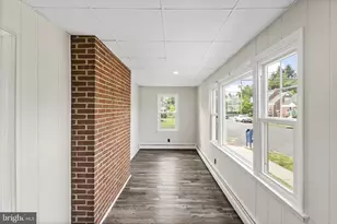 573 Chelton Ave, Burlington, NJ 08016 - Photo 8