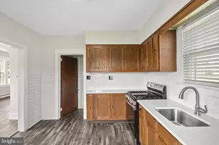 573 Chelton Ave, Burlington, NJ 08016 - Photo 6