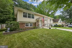 114 Chatham Rd, Mount Laurel, NJ 08054 - Photo 2