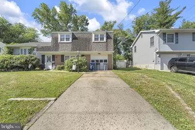 113 Lafayette Road, Beverly, NJ 08010 - Photo 2