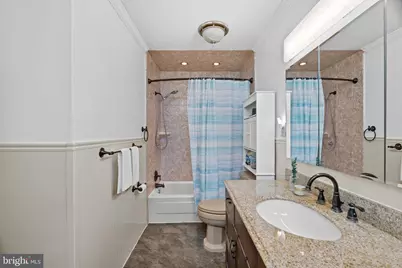 275 Green Street #5H1, Beverly, NJ 08010 - Photo 54
