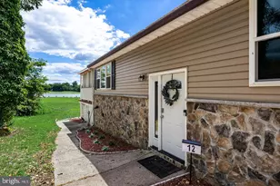 12 Pine Ln, Willingboro, NJ 08046 - Photo 8