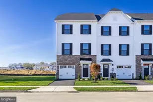 31 Sage Wy, Mount Laurel, NJ 08054 - Photo 1