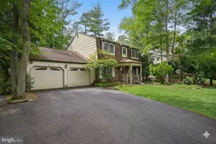 26 Friar Tuck Dr, Medford, NJ 08055 - Photo 2