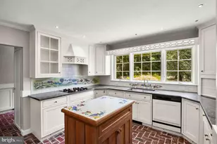 7 E Centennial Dr, Medford, NJ 08055 - Photo 14
