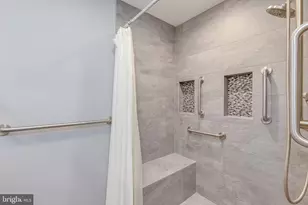 4 Heatherwood Ct, Medford, NJ 08055 - Photo 28
