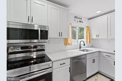 181 Somerset Drive, Willingboro, NJ 08046 - Photo 12