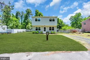 35 Chicory St, Browns Mills, NJ 08015 - Photo 2