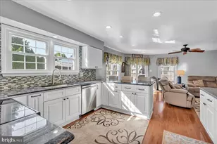 14 Abbotsford Dr, Marlton, NJ 08053 - Photo 12