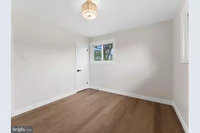 201 S Garden Boulevard, Beverly, NJ 08010 - Photo 18