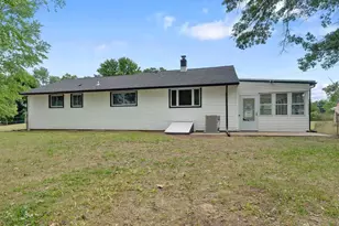 201 S Garden Blvd, Beverly, NJ 08010 - Photo 22