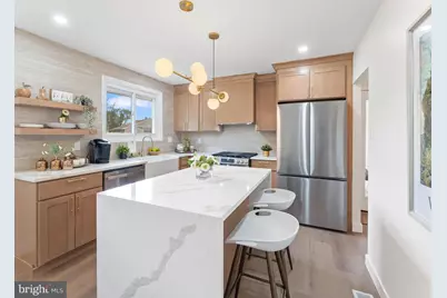 201 S Garden Boulevard, Beverly, NJ 08010 - Photo 6