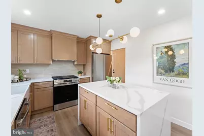 201 S Garden Boulevard, Beverly, NJ 08010 - Photo 4